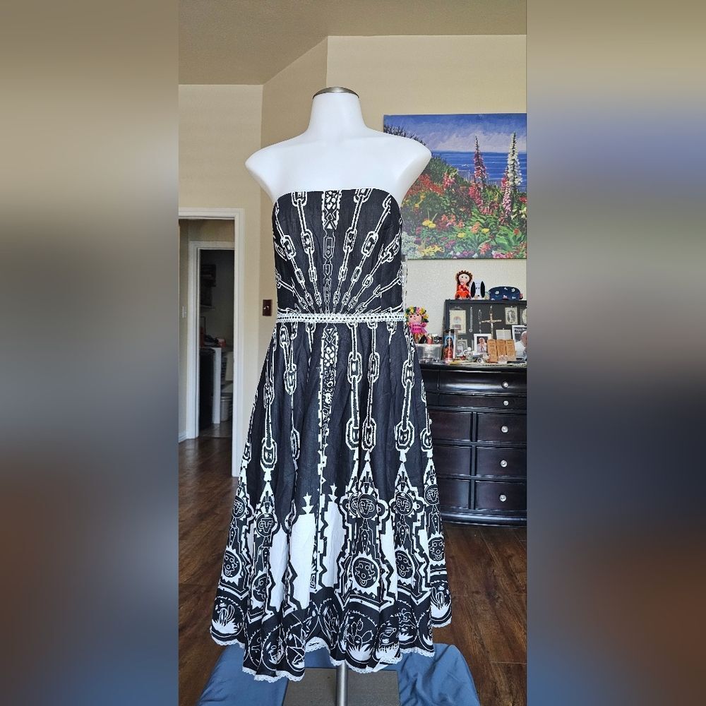 Ice Black and White Strapless Dress